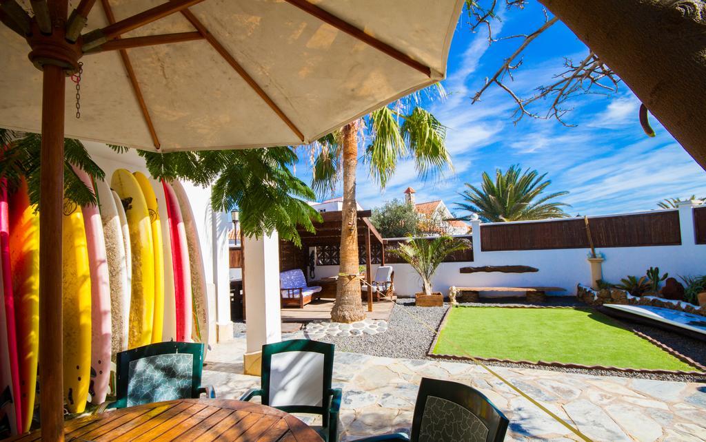 Отель Surfhouse Коральео Экстерьер фото